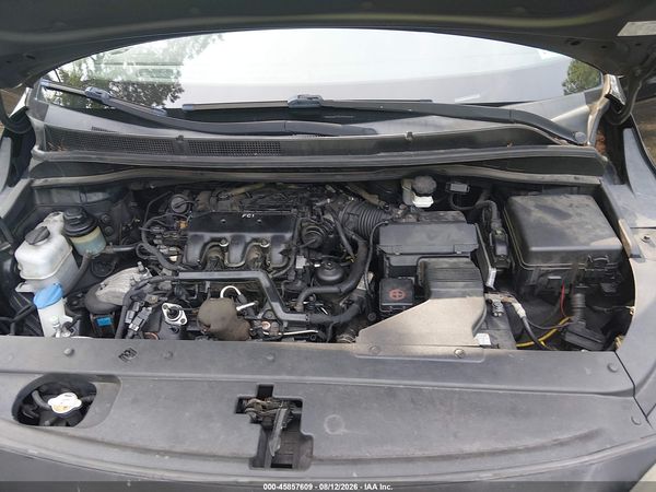 2016 KIA SEDONA LX