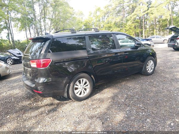 2016 KIA SEDONA LX
