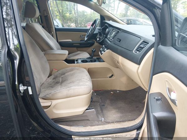 2016 KIA SEDONA LX
