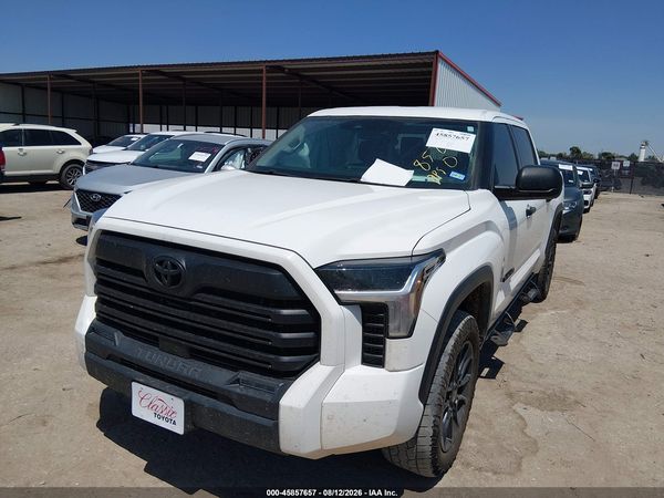 2023 TOYOTA TUNDRA SR5