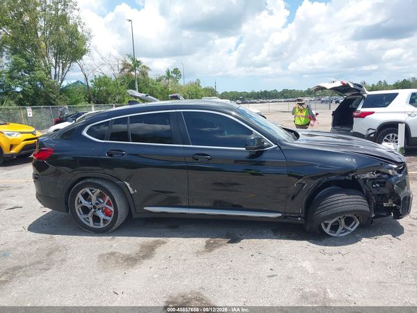 2024 BMW X4 XDRIVE30I
