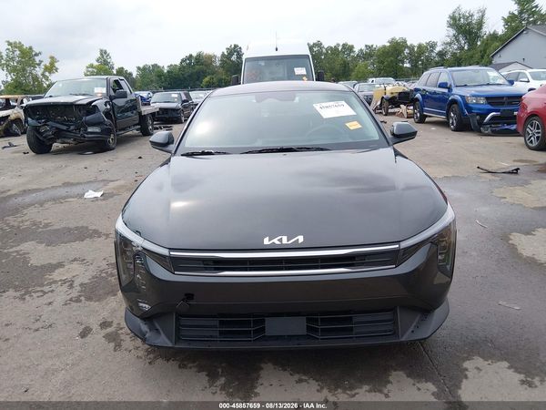 2026 KIA K4 LXS