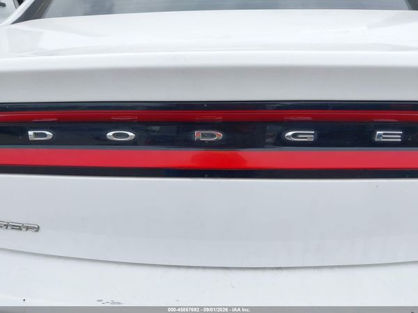 2016 DODGE CHARGER SXT