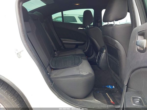 2016 DODGE CHARGER SXT
