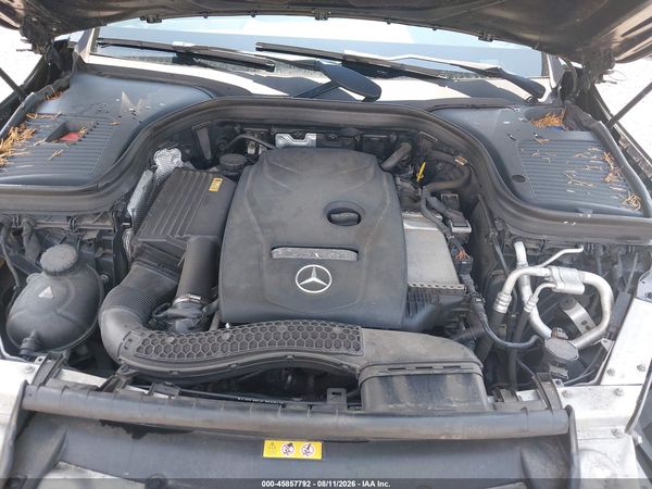 2017 MERCEDES-BENZ GLC 300 4MATIC