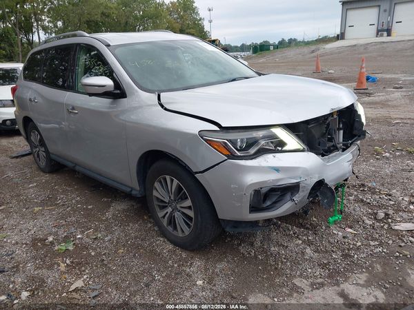 2018 NISSAN PATHFINDER SL — I1