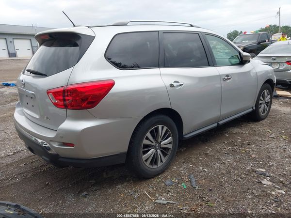 2018 NISSAN PATHFINDER SL — I4