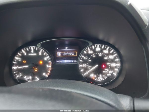 2018 NISSAN PATHFINDER SL — I7