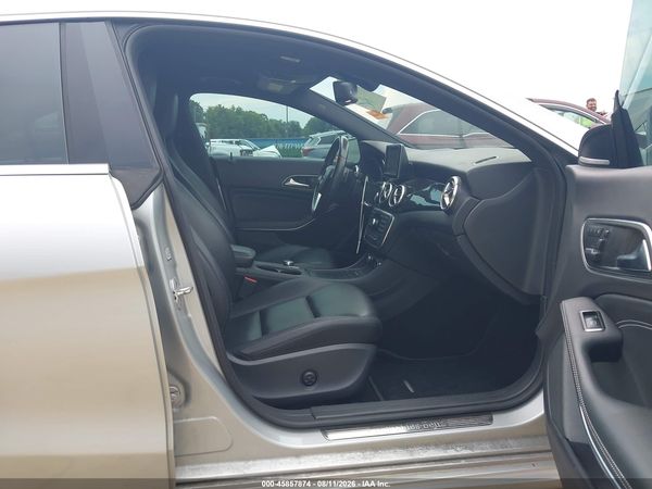 2014 MERCEDES-BENZ CLA 250 CLA250
