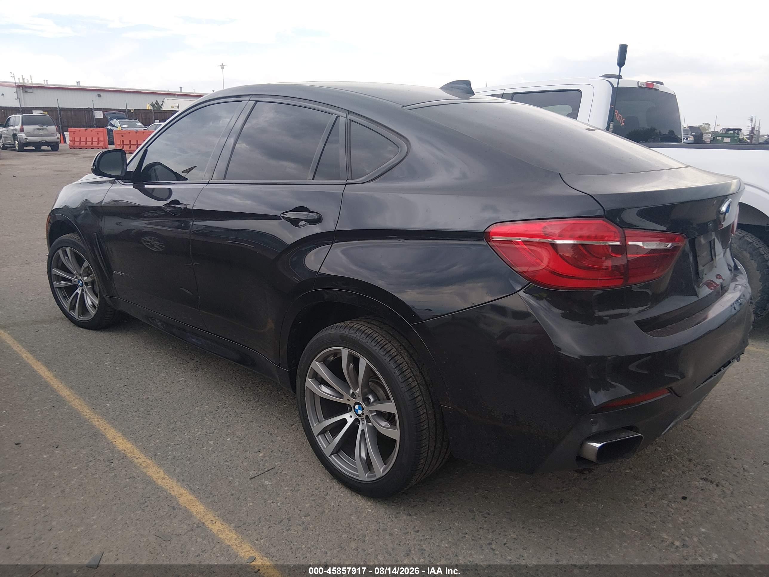2016 BMW X6 XDRIVE50I