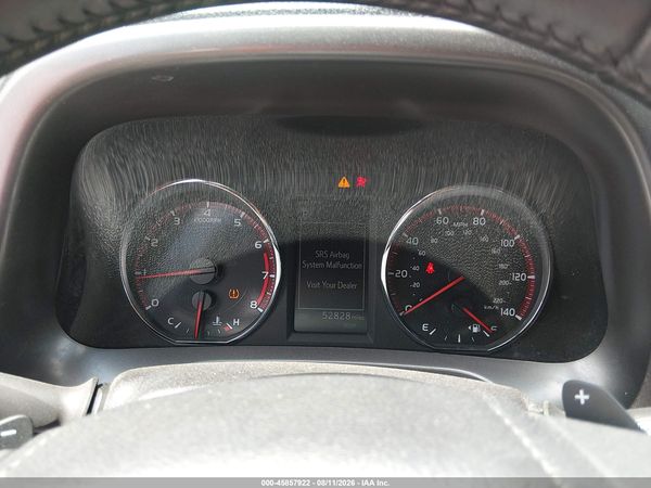 2017 TOYOTA RAV4 SE