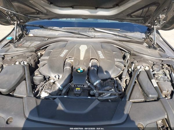 2016 BMW 750I