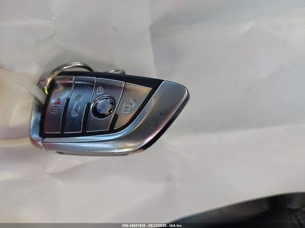 2016 BMW 750I