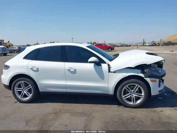 2019 PORSCHE MACAN
