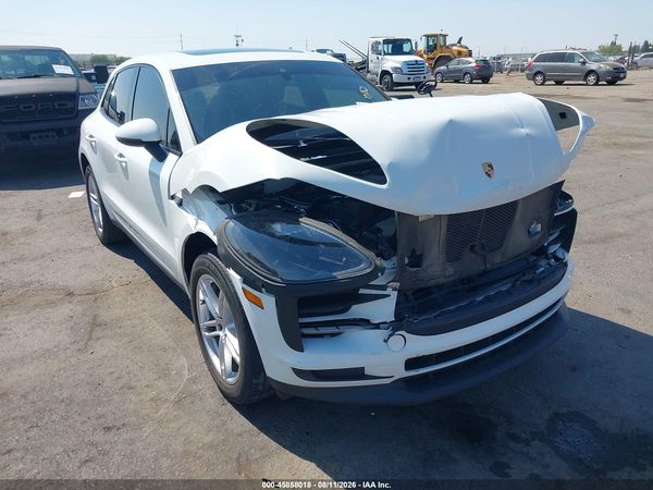 2019 PORSCHE MACAN