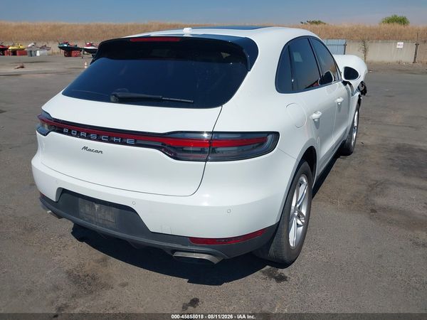 2019 PORSCHE MACAN