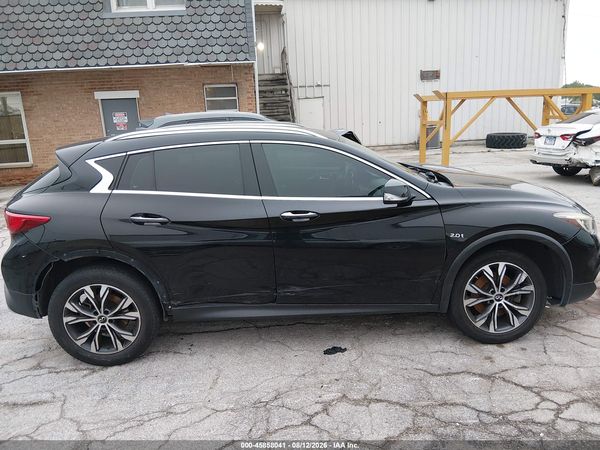 2018 INFINITI QX30 PREMIUM