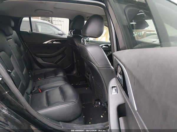 2018 INFINITI QX30 PREMIUM