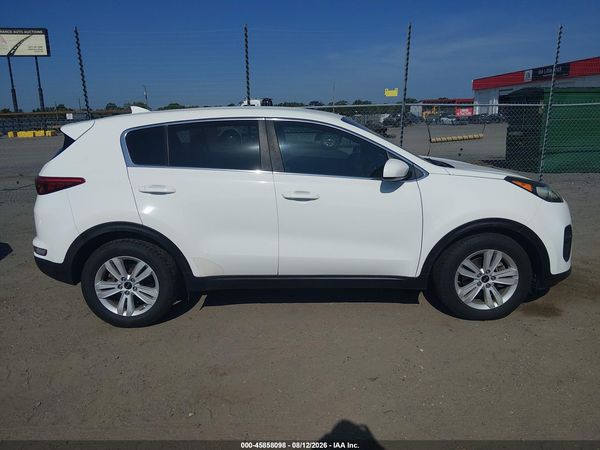 2017 KIA SPORTAGE LX