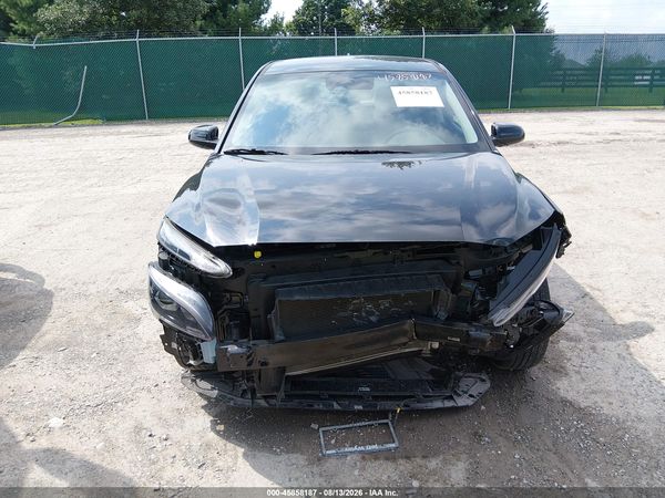 2022 HYUNDAI KONA SE