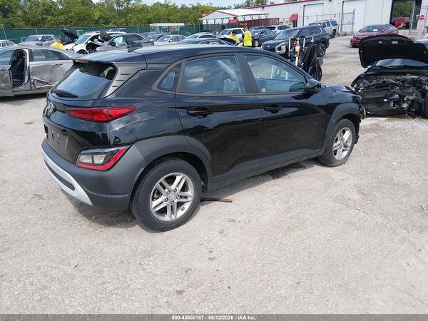 2022 HYUNDAI KONA SE