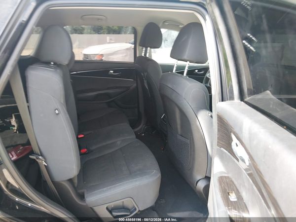 2019 KIA SORENTO 2.4L LX