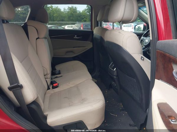 2016 KIA SORENTO 2.4L LX