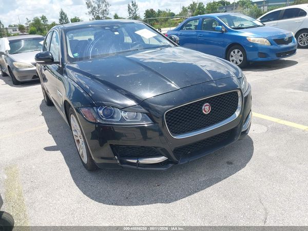 2017 JAGUAR XF 35T PREMIUM
