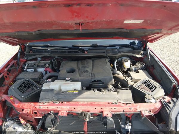 2022 TOYOTA TUNDRA SR5