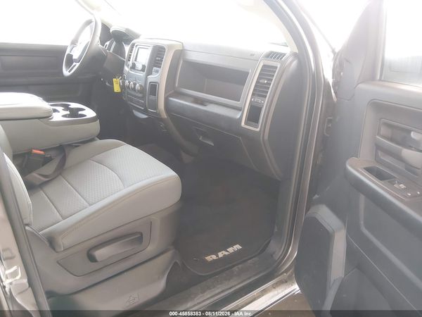 2018 RAM 1500 TRADESMAN  4X4 5'7 BOX