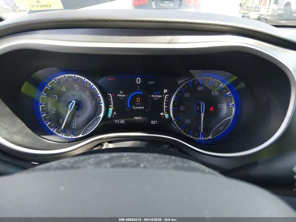 2022 CHRYSLER PACIFICA TOURING L