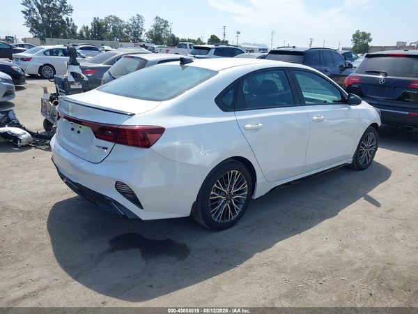 2024 KIA FORTE GT-LINE