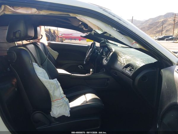 2015 DODGE CHALLENGER R/T PLUS