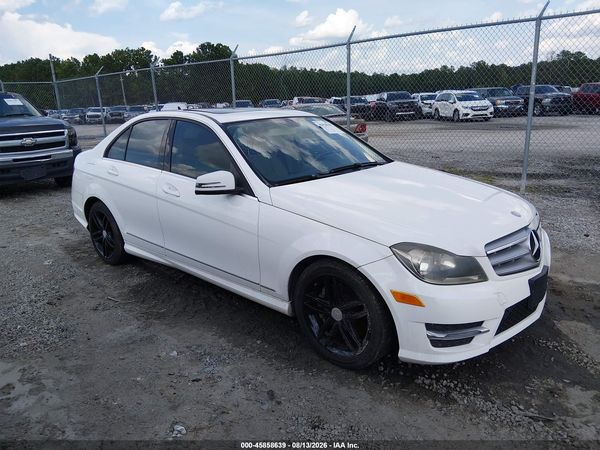 2013 MERCEDES-BENZ C 300 SPORT 4MATIC