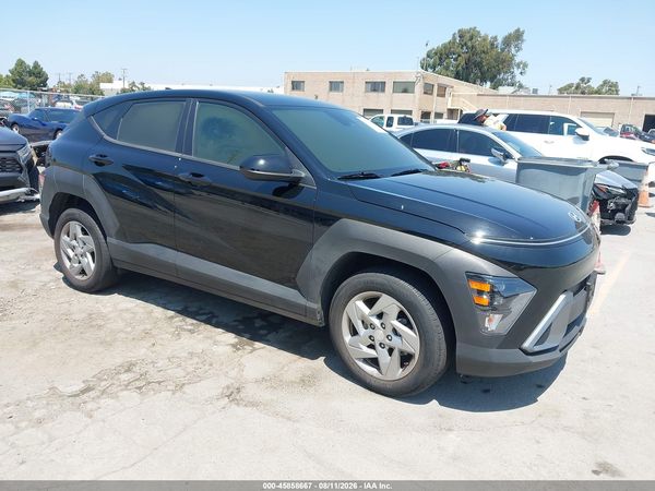 2025 HYUNDAI KONA SE