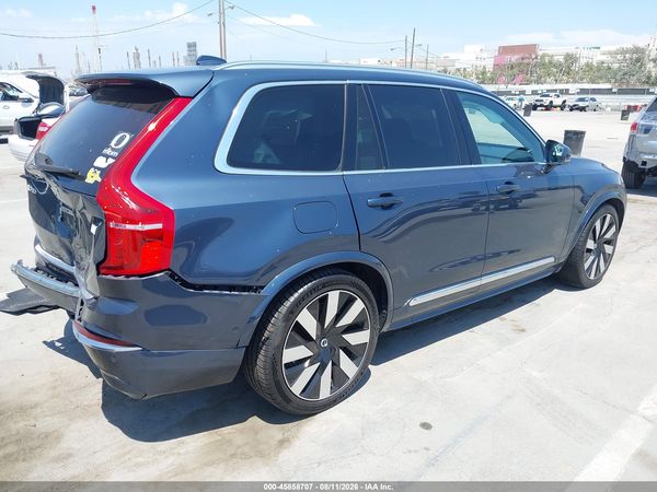 2023 VOLVO XC90 RECHARGE PLUG-IN HYBRID T8 ULTIMATE 6-SEATER