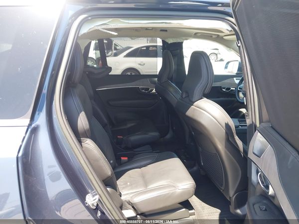 2023 VOLVO XC90 RECHARGE PLUG-IN HYBRID T8 ULTIMATE 6-SEATER