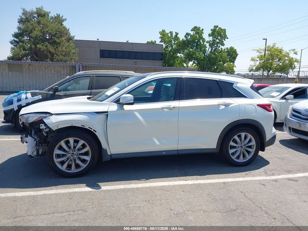 2019 INFINITI QX50 LUXE