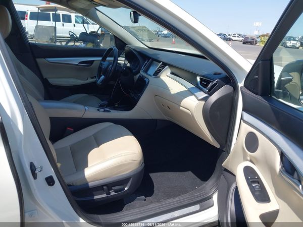 2019 INFINITI QX50 LUXE