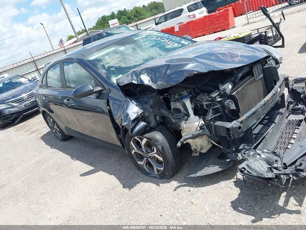 2019 KIA FORTE LXS