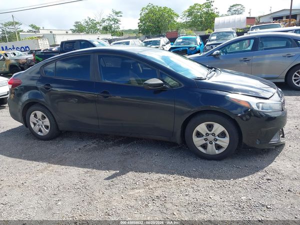 2017 KIA FORTE LX