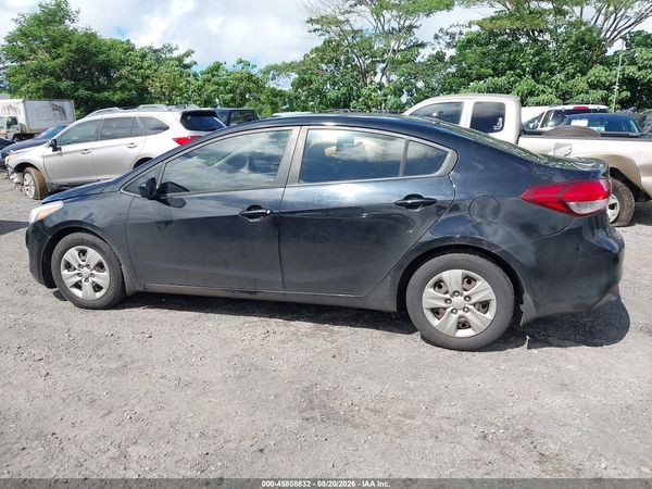 2017 KIA FORTE LX
