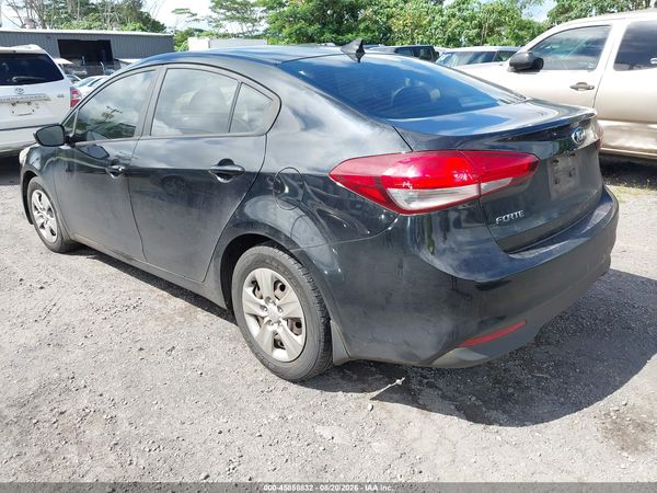 2017 KIA FORTE LX