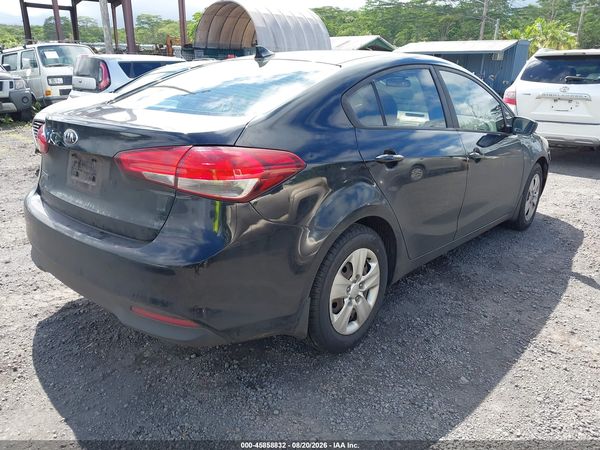 2017 KIA FORTE LX