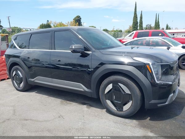 2026 KIA EV9 LIGHT LONG RANGE