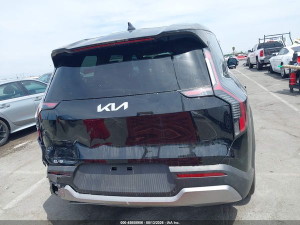 2026 KIA EV9 LIGHT LONG RANGE