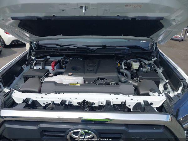 2026 TOYOTA TUNDRA SR5 CREWMAX 5.5' BED