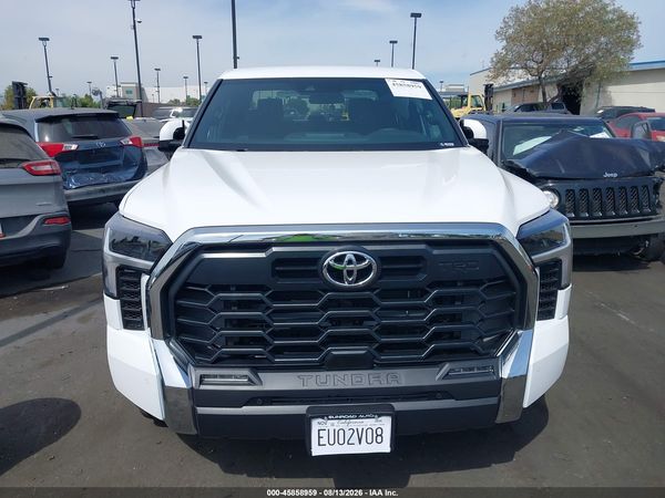 2026 TOYOTA TUNDRA SR5 CREWMAX 5.5' BED