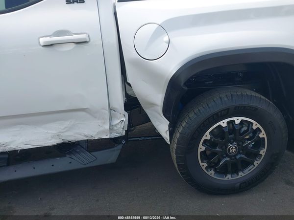 2026 TOYOTA TUNDRA SR5 CREWMAX 5.5' BED