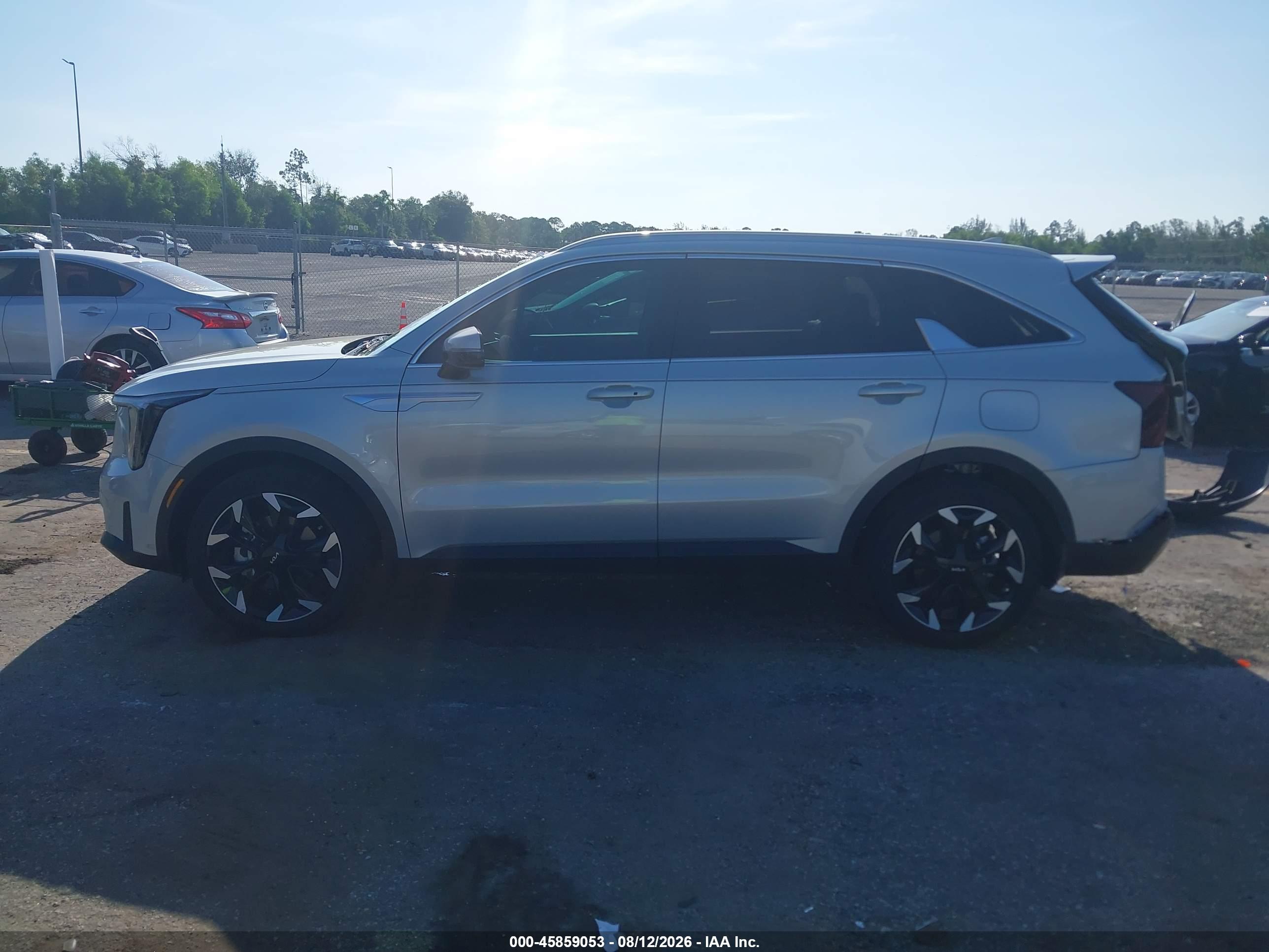 2026 KIA SORENTO EX